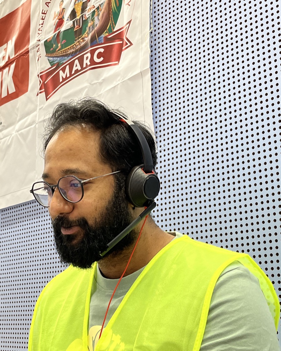 Varnan volunteering at the MARC Open event in Reading